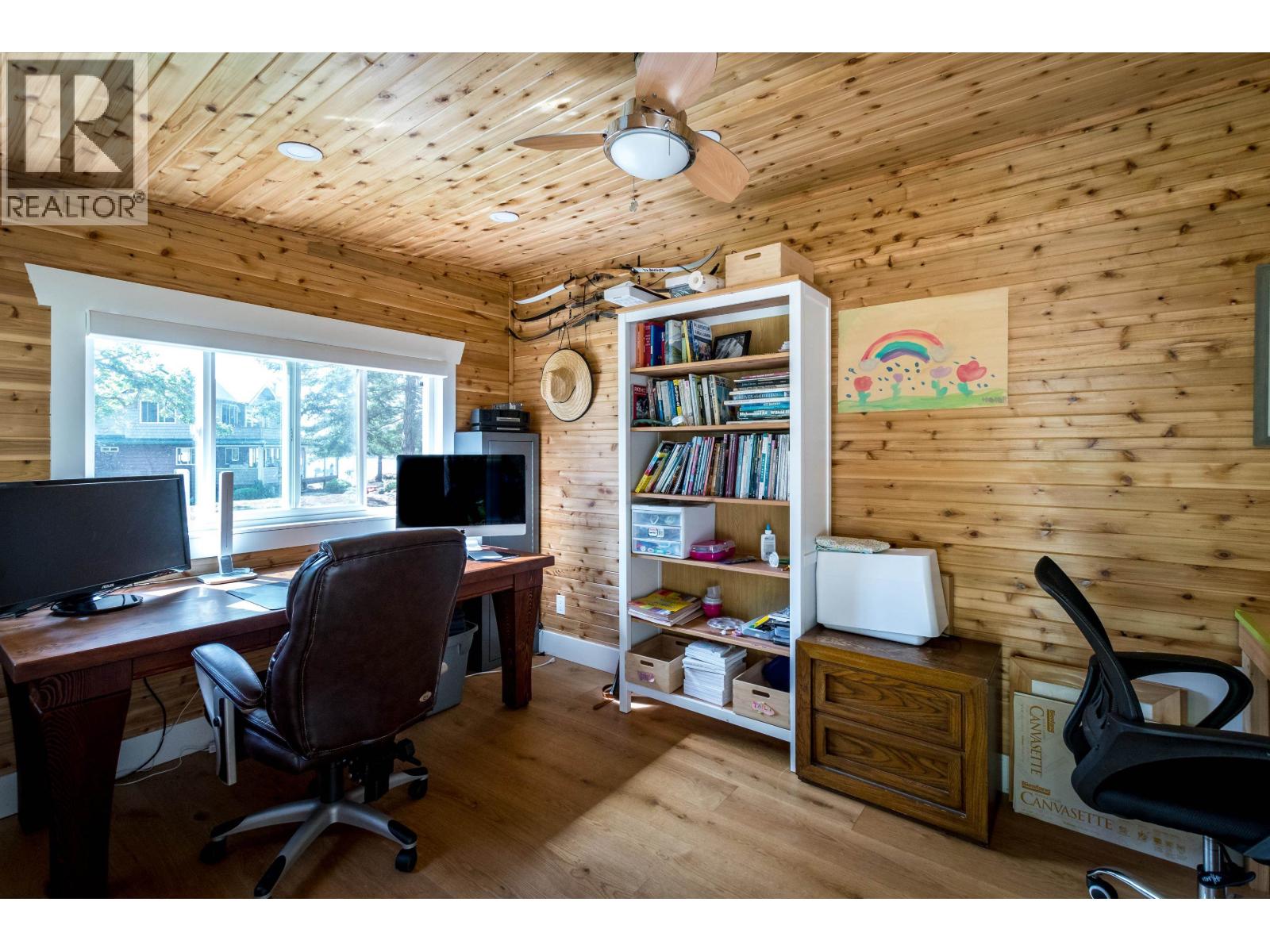 DL6129 NELSON ISLAND, Pender Harbour