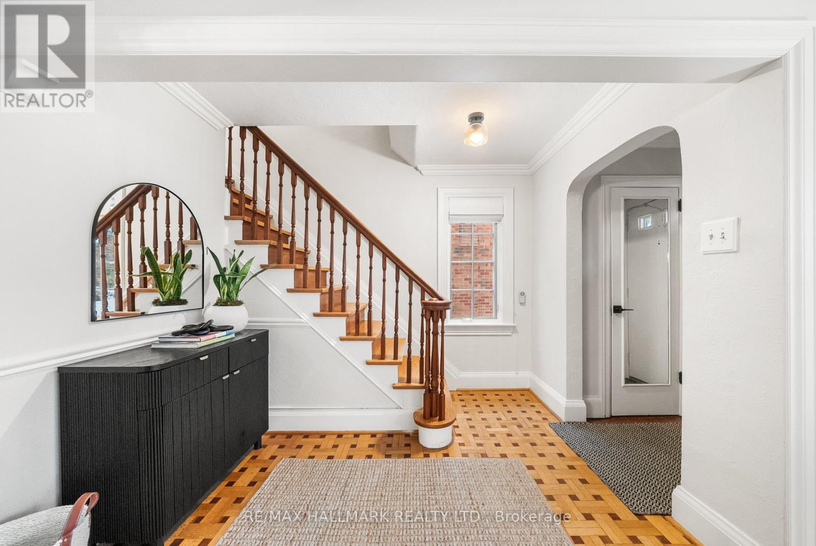 117 AIRDRIE ROAD - Photo 4 of 35, Toronto (Leaside), Ontario