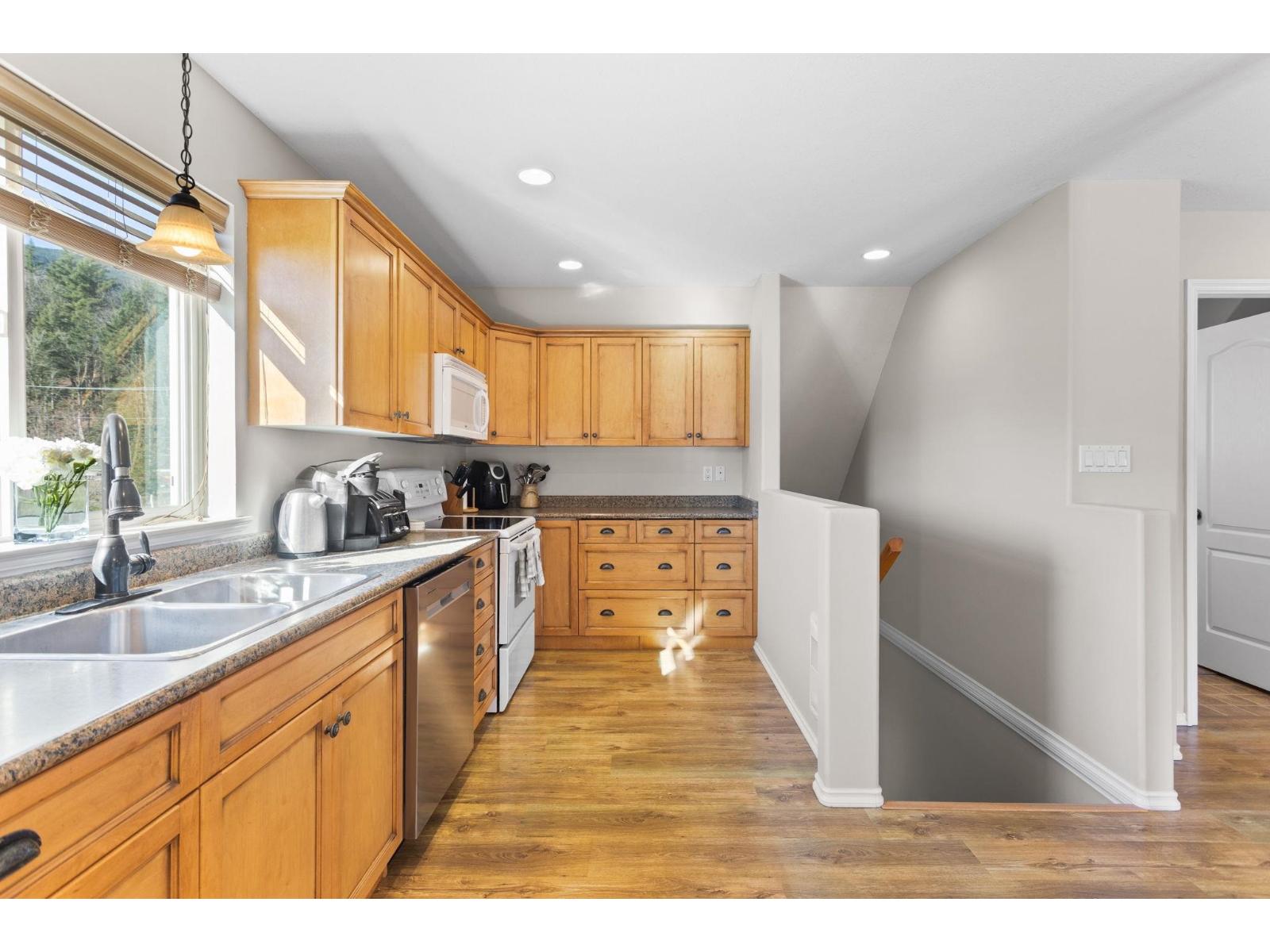 5260 MCCALLUM ROAD, Agassiz - Photo 5 of 40, Agassiz, British Columbia