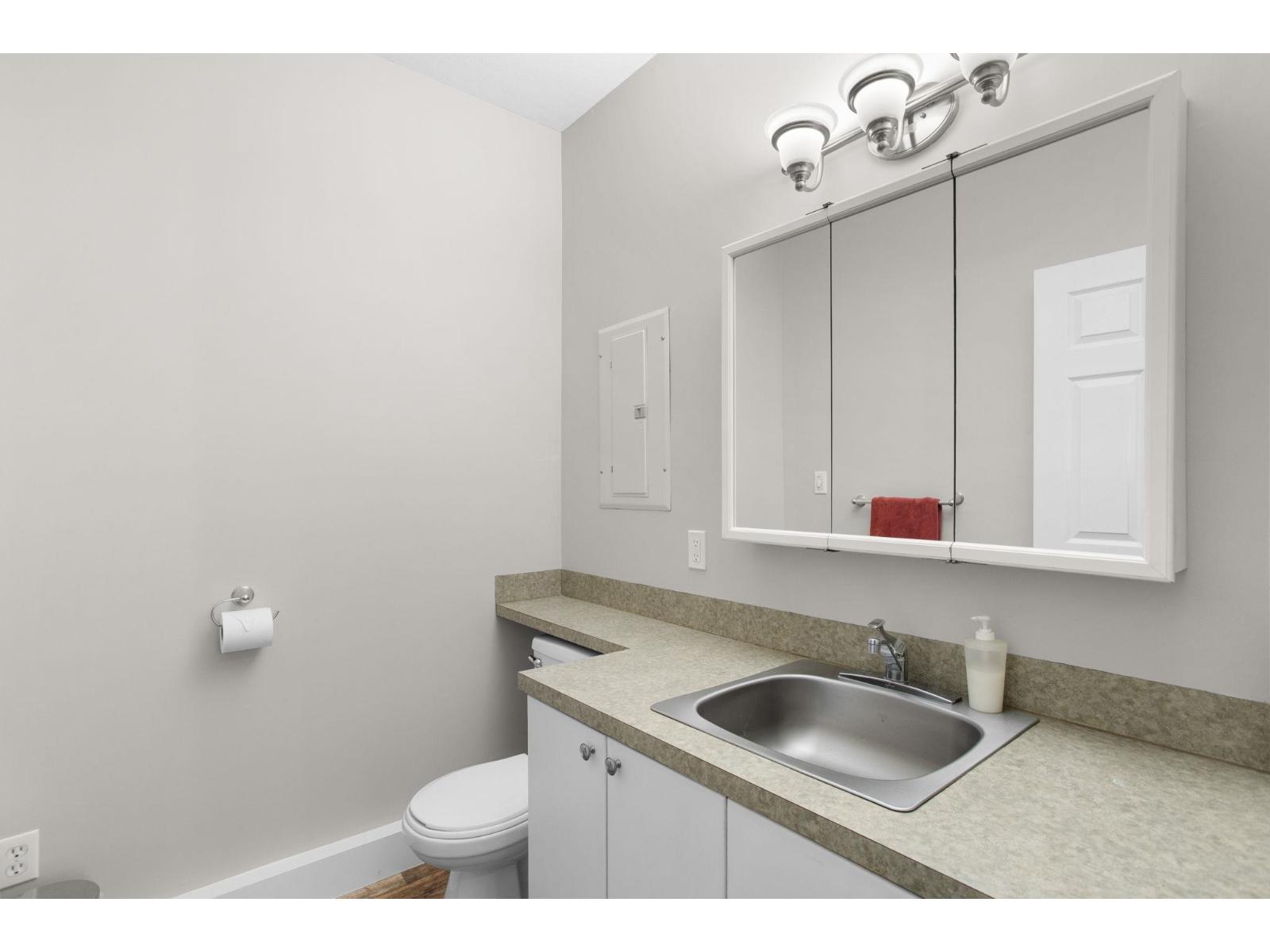 5260 MCCALLUM ROAD, Agassiz, Agassiz