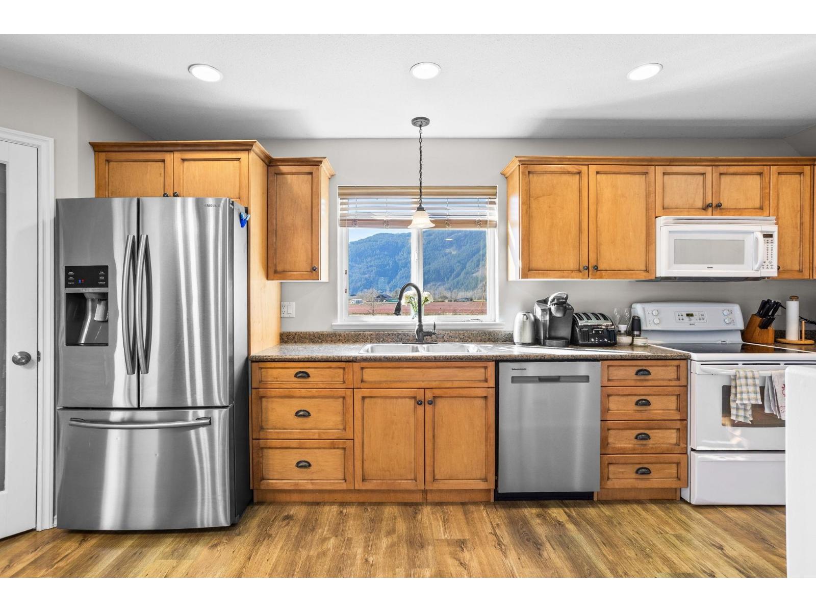 5260 MCCALLUM ROAD, Agassiz, Agassiz