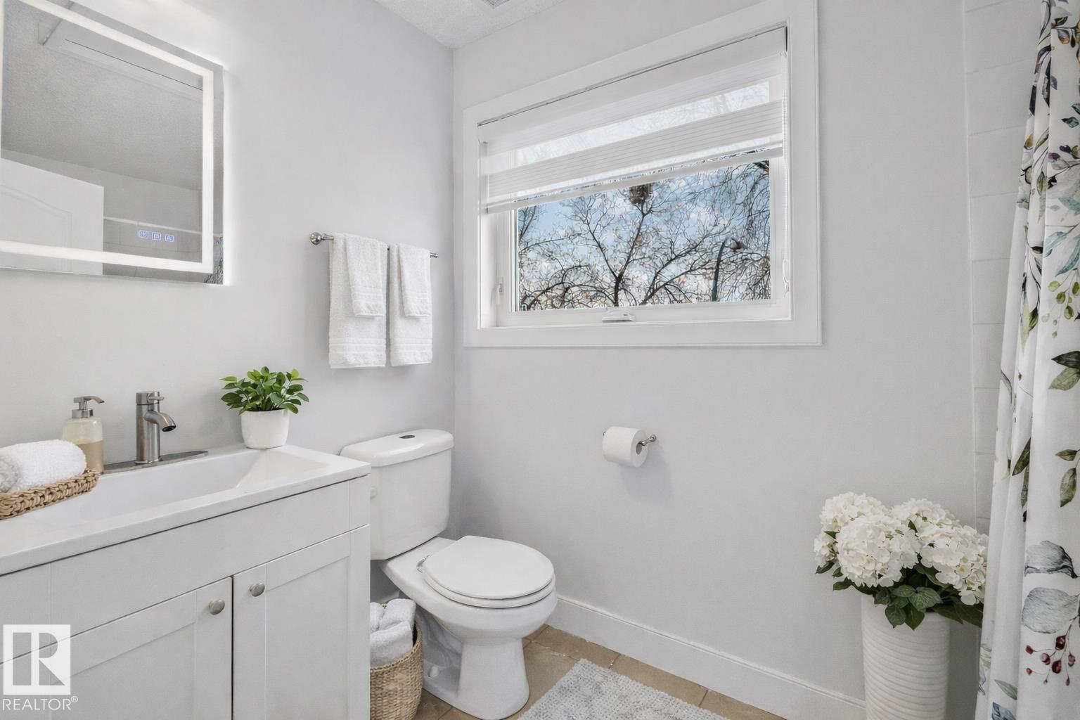 10651 68 Ave & 6711 107 ST AV NW, Edmonton