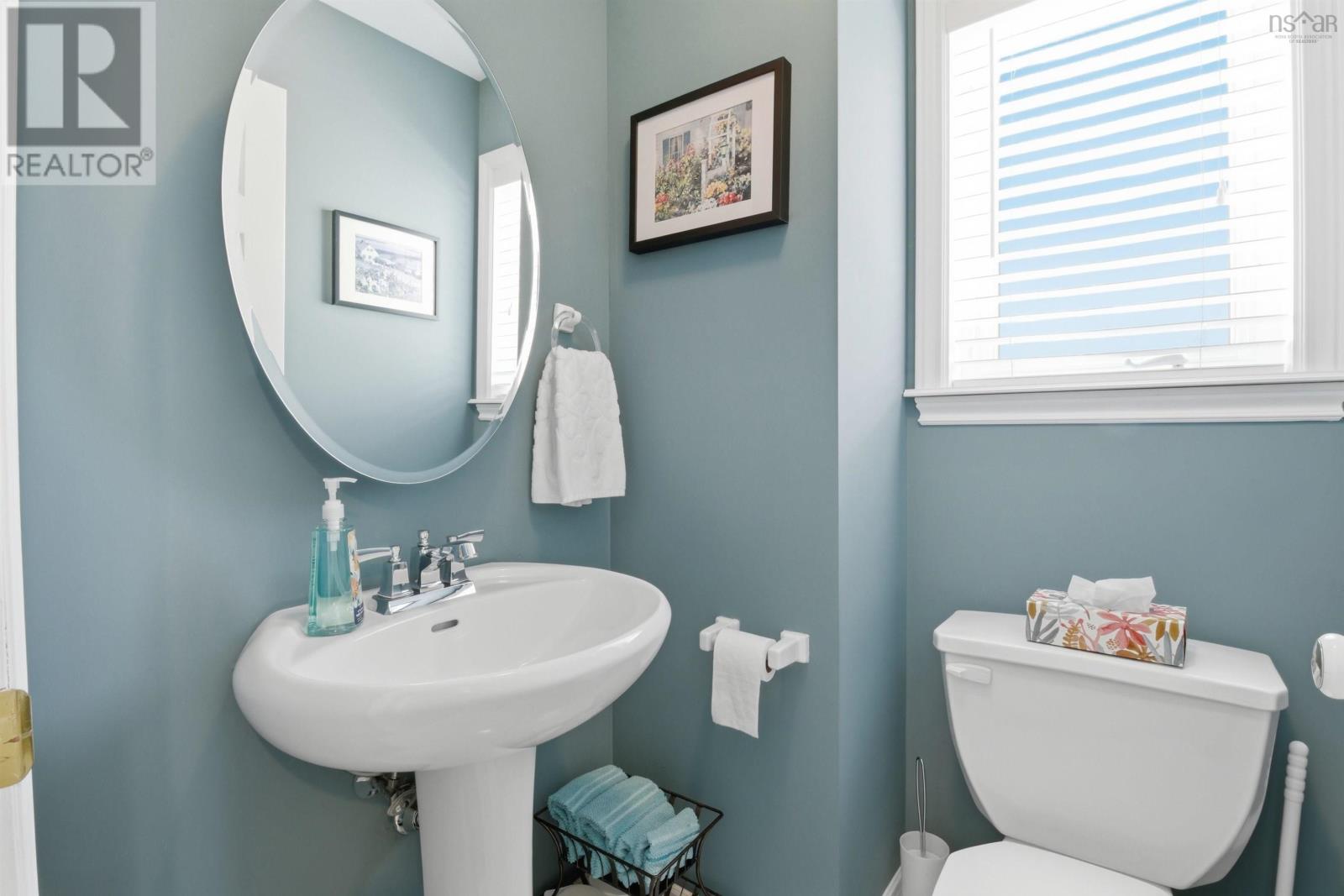 Property 14 of 40 of 76 Blue Thistle Road