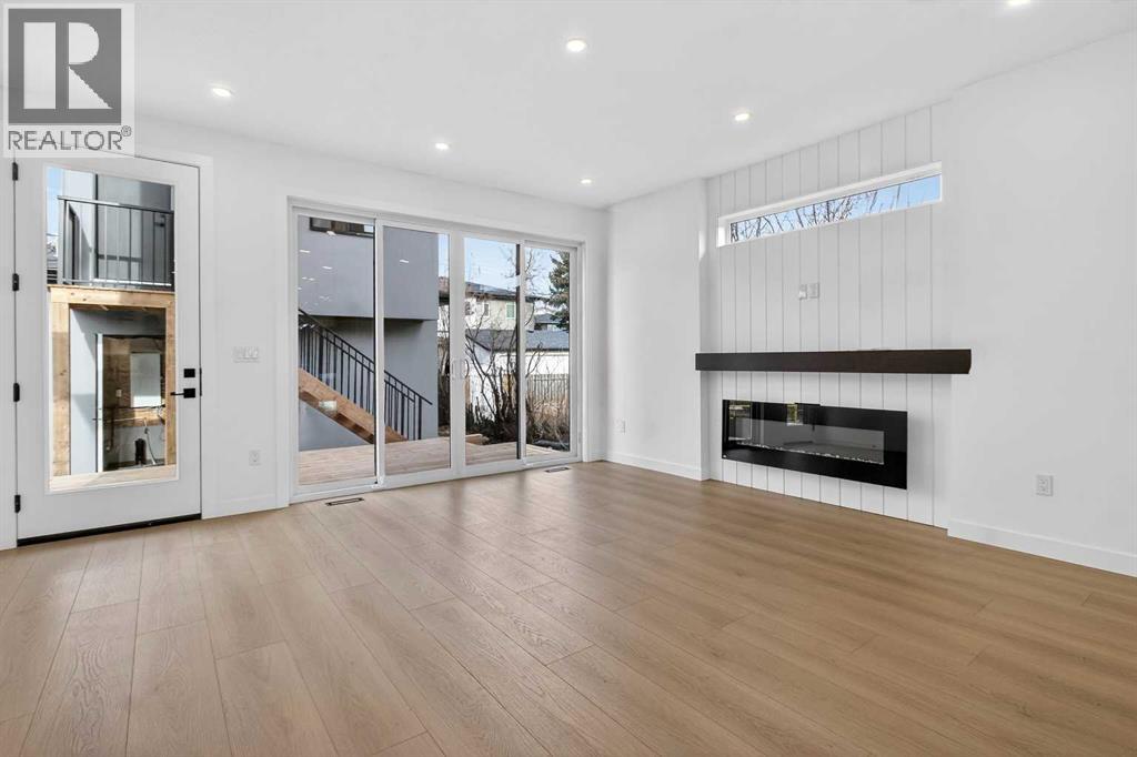 Single Family House for Sale in   Avenue SW Windsor Park Calgary 