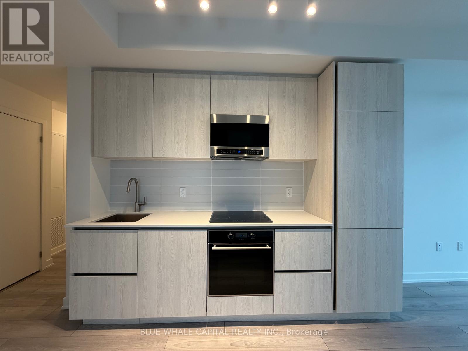 2709 - 110 BROADWAY AVENUE - Photo 3 of 42, Toronto (Mount Pleasant West), Ontario