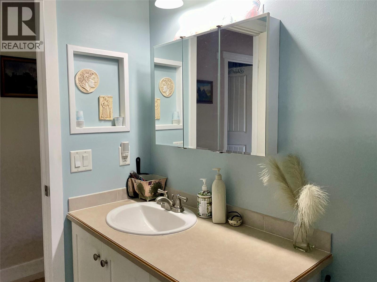 #5 1500 NEIMI ROAD - 32