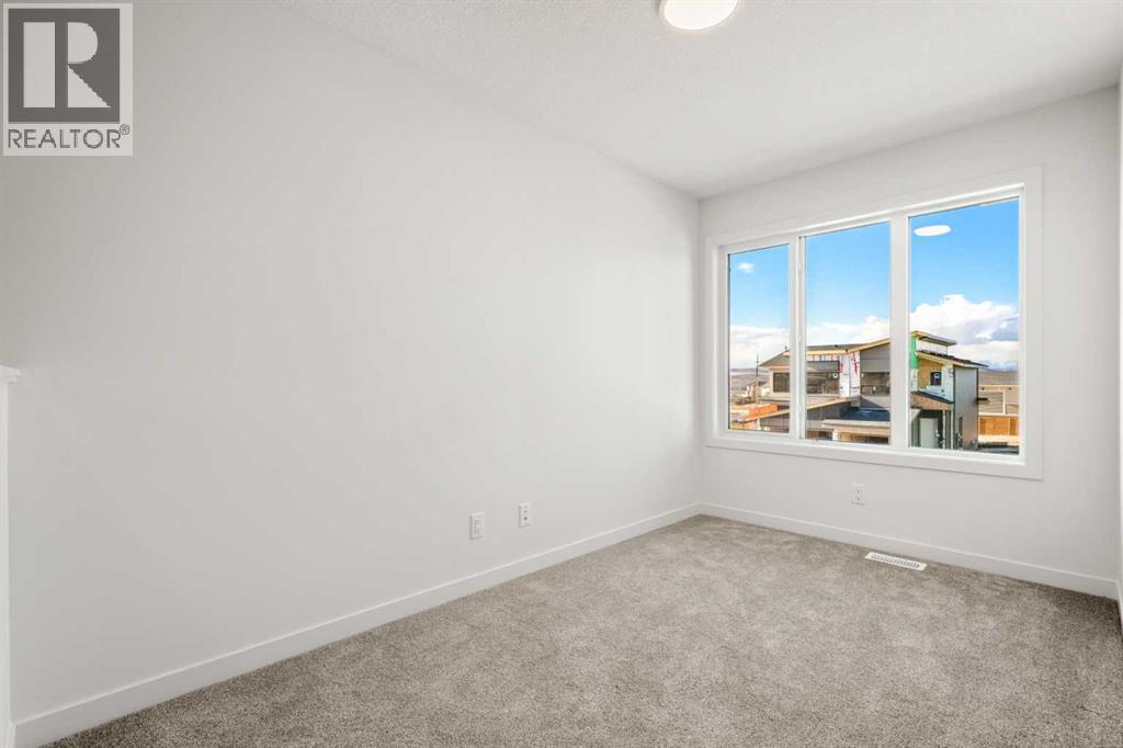 31 Heritage Heath, Cochrane