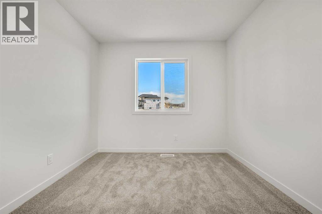 31 Heritage Heath, Cochrane