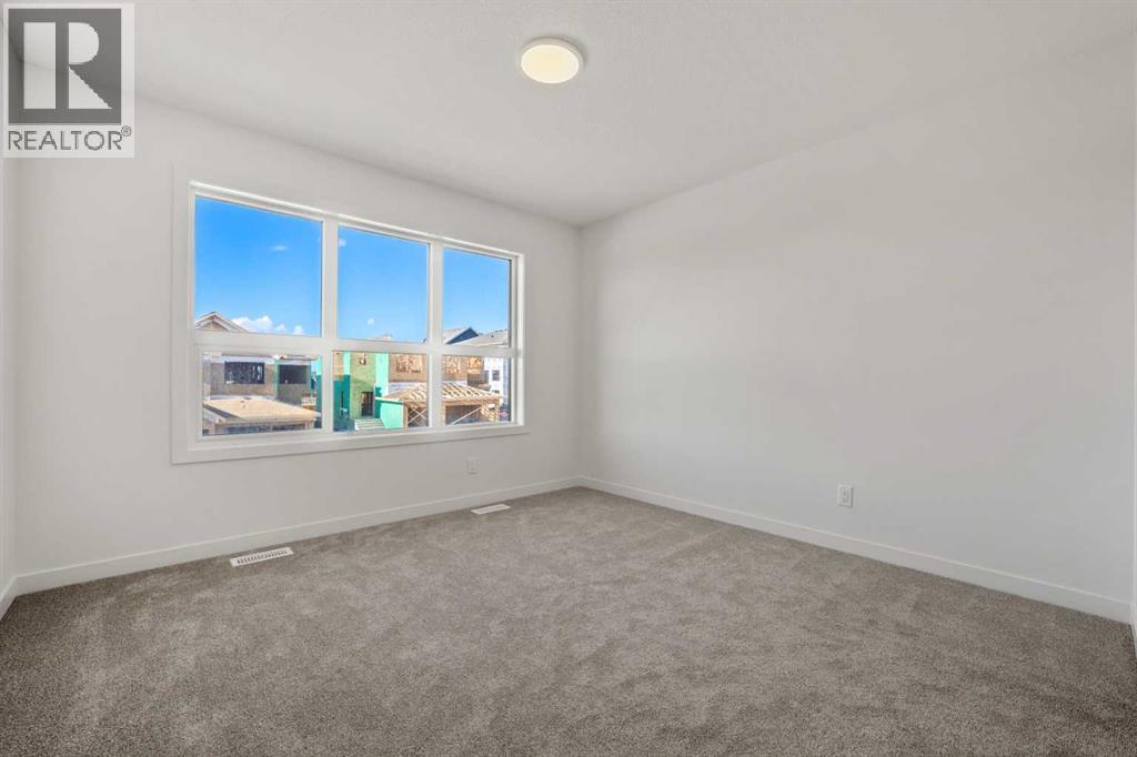 31 Heritage Heath, Cochrane