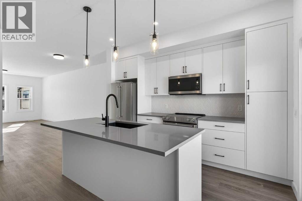 Single Family House for Sale in    Street SW Springbank Hill Calgary 