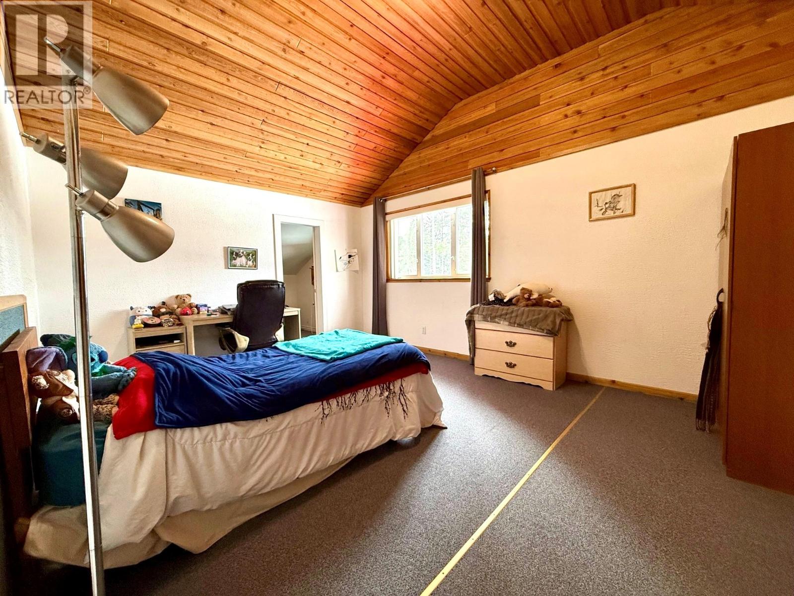 5305 Clearwater Valley Road, Clearwater