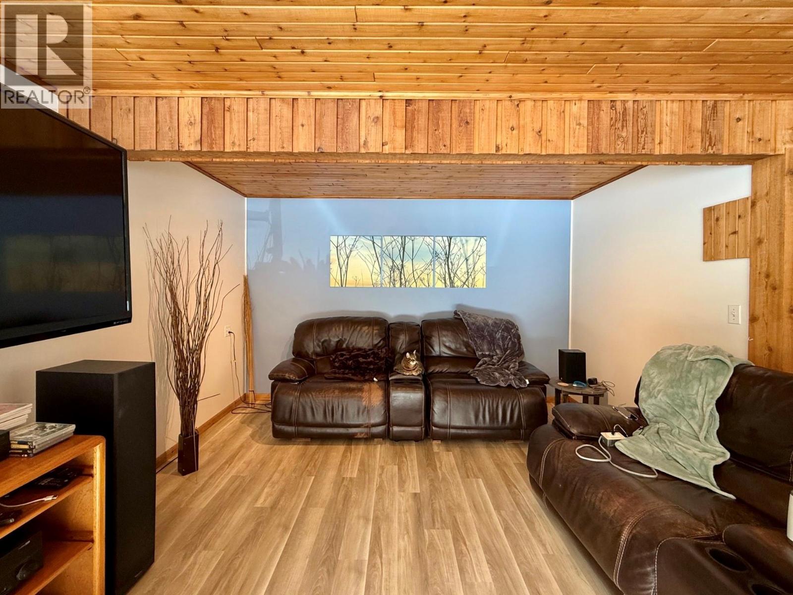 5305 Clearwater Valley Road, Clearwater