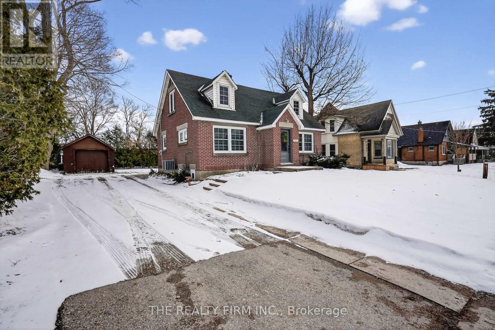 7061 LONGWOODS ROAD - Photo 2 of 38, London South (South MM), Ontario