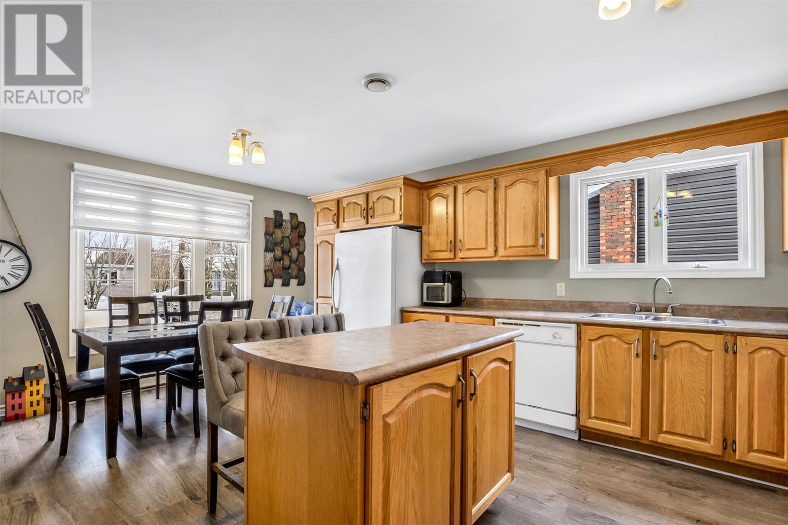 5 Princeton Crescent - Photo 2 of 34, Mount Pearl, Newfoundland & Labrador