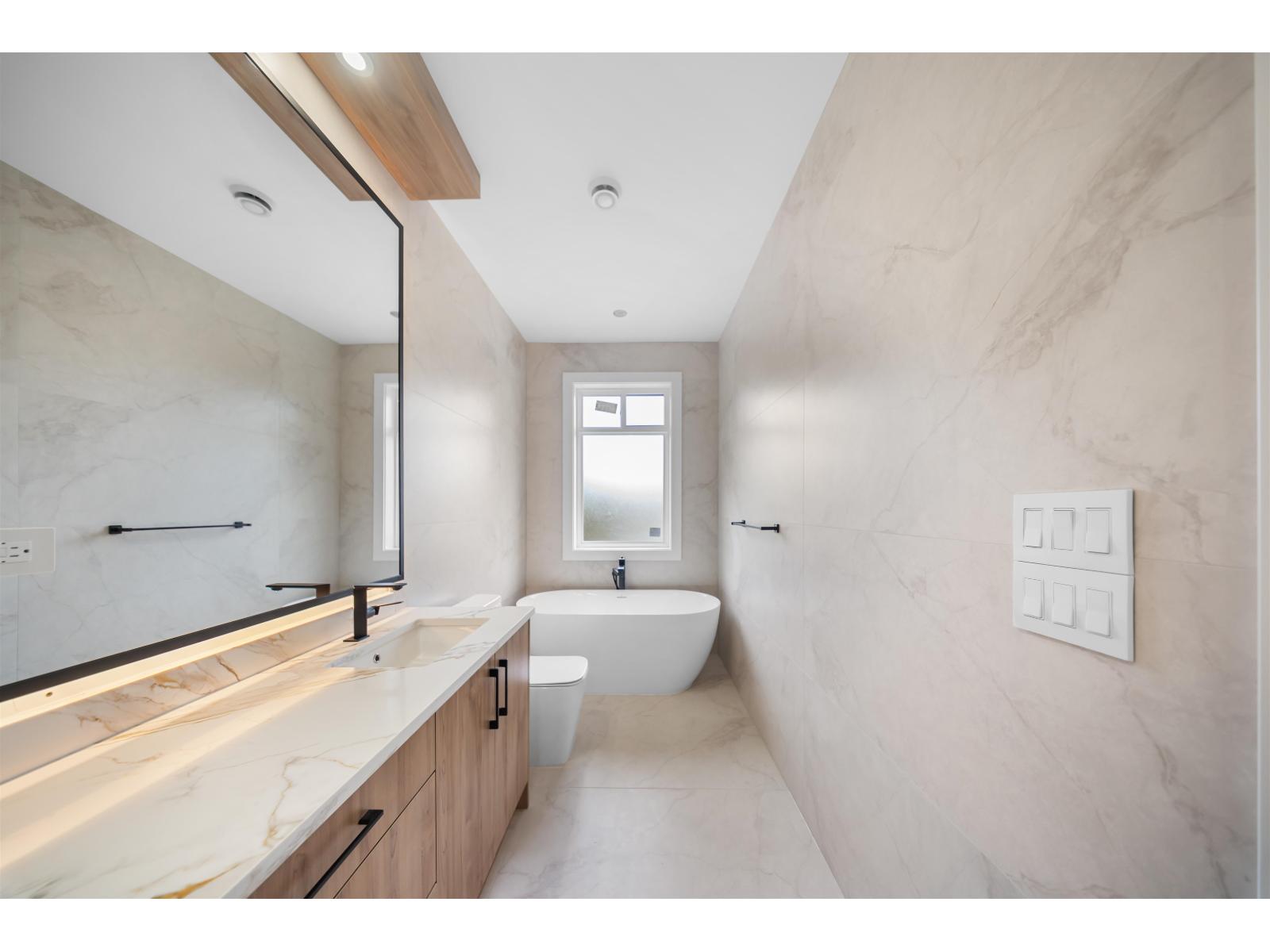 16471 20 AVENUE, Surrey