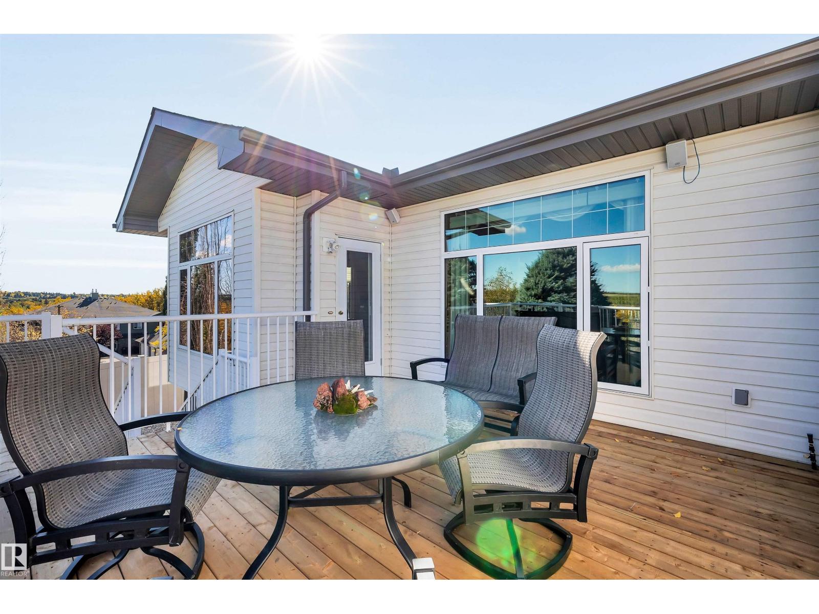 #11 65 OAKMONT DR, St. Albert