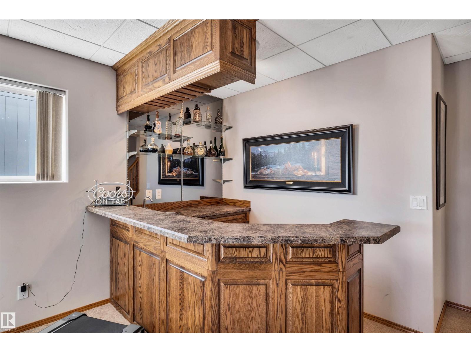 #11 65 OAKMONT DR, St. Albert