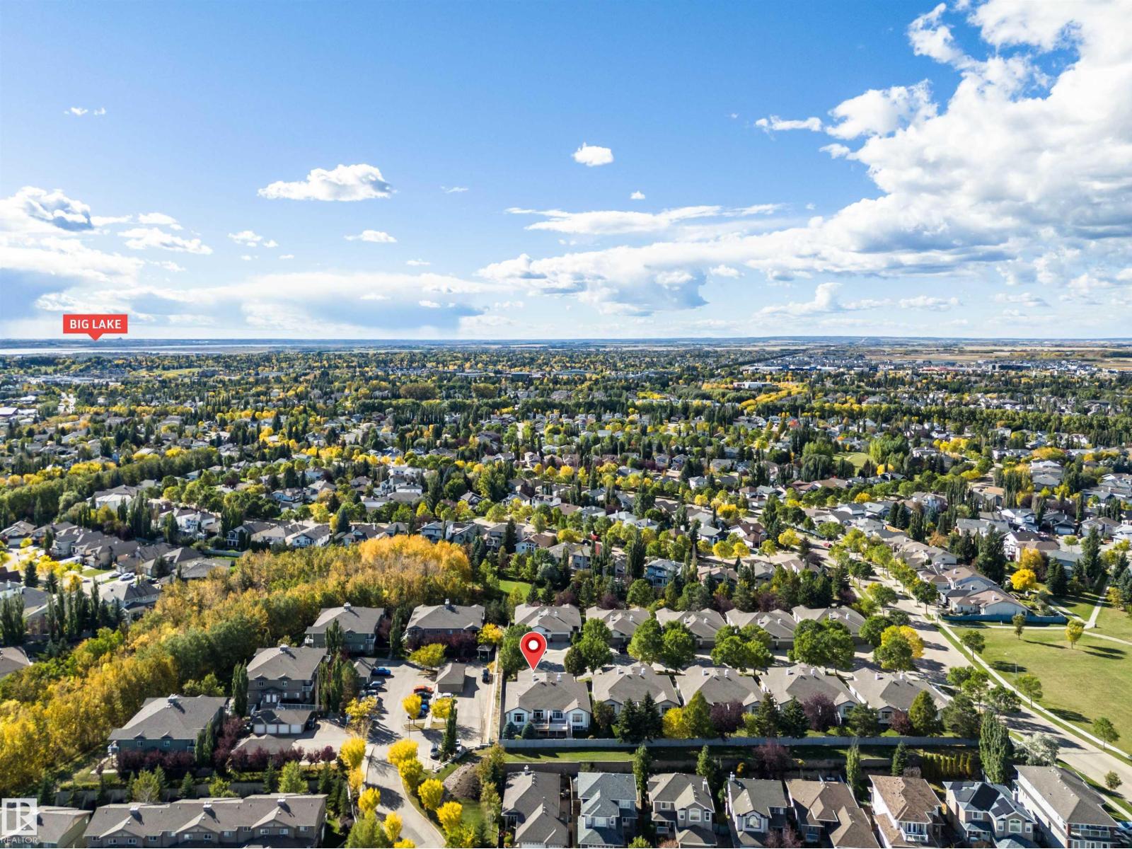 #11 65 OAKMONT DR, St. Albert