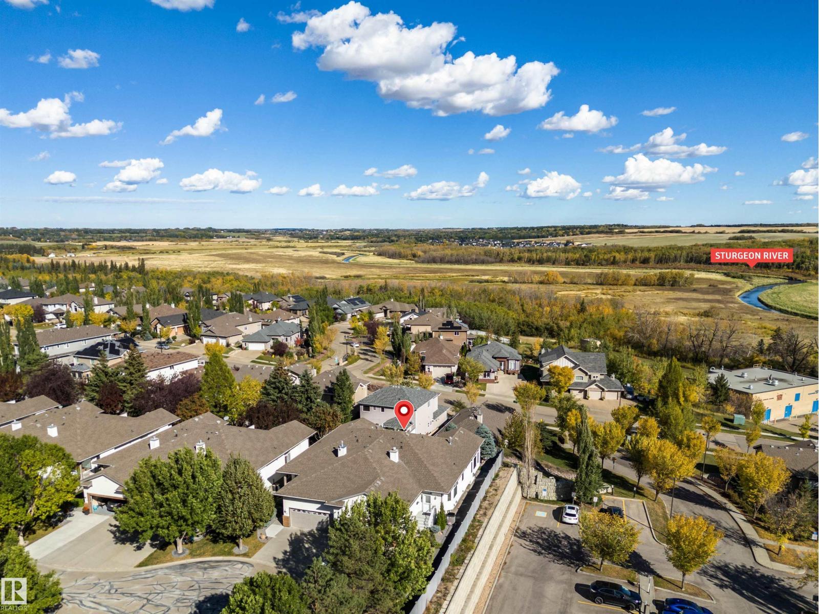 #11 65 OAKMONT DR, St. Albert