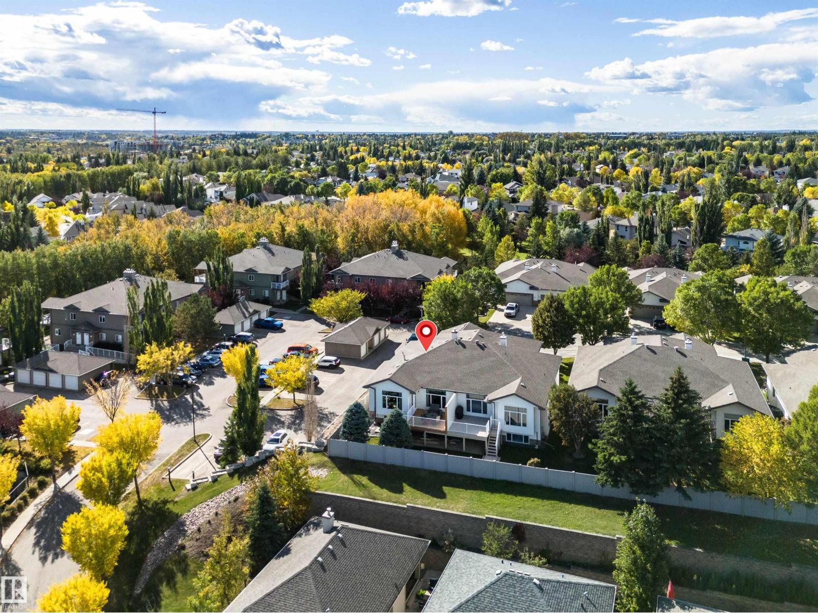 #11 65 OAKMONT DR, St. Albert