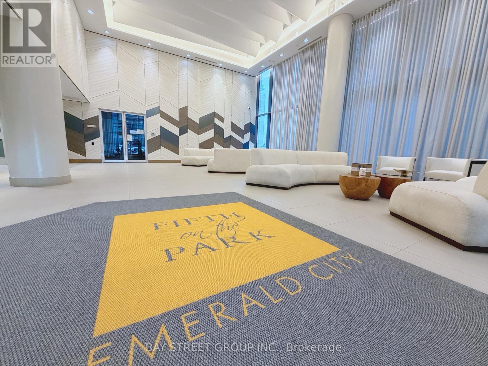 602 - 50 FOREST MANOR ROAD - Photo 3 of 29, Toronto (Henry Farm), Ontario