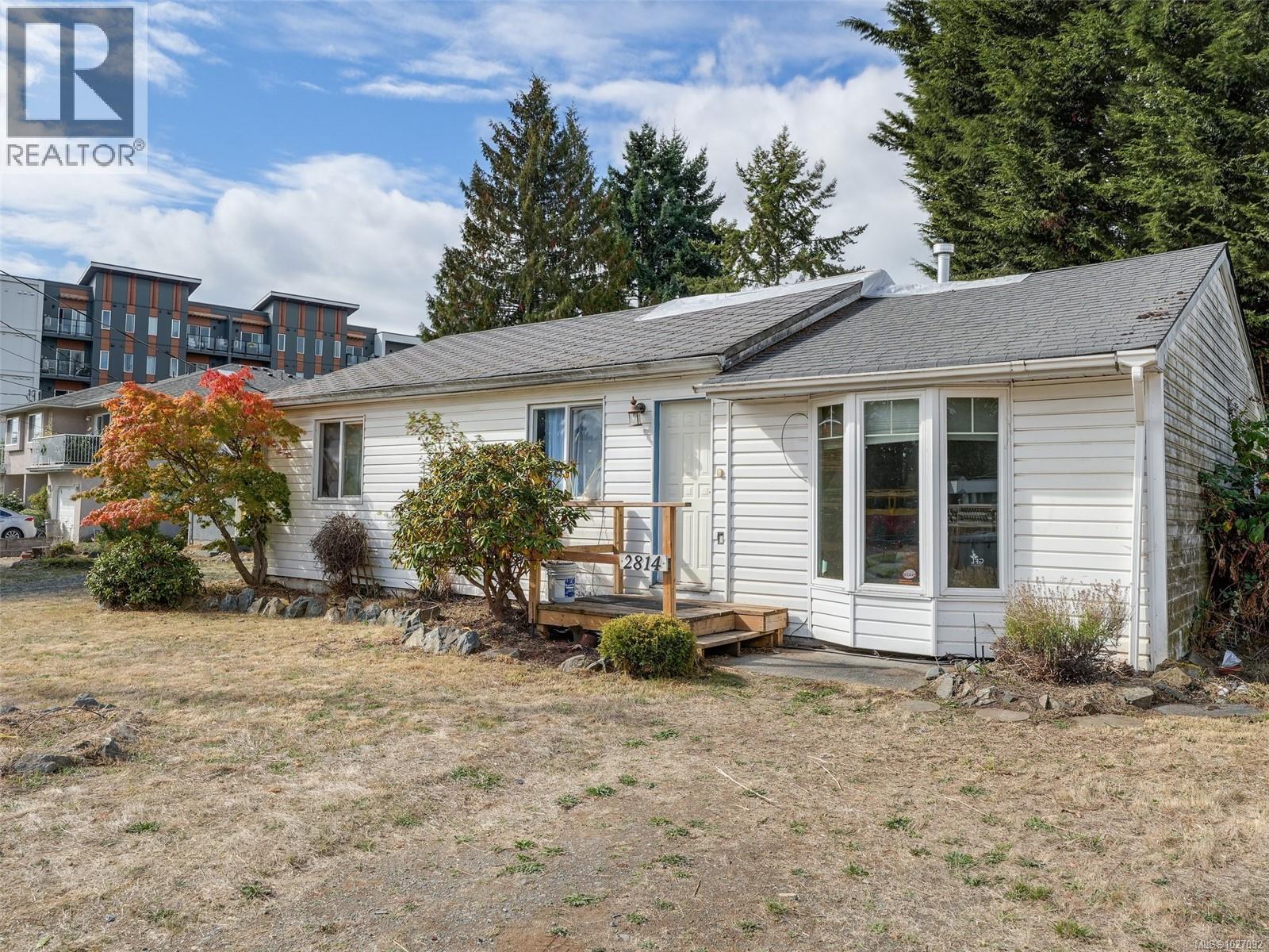 2814 Carlow Rd - 1