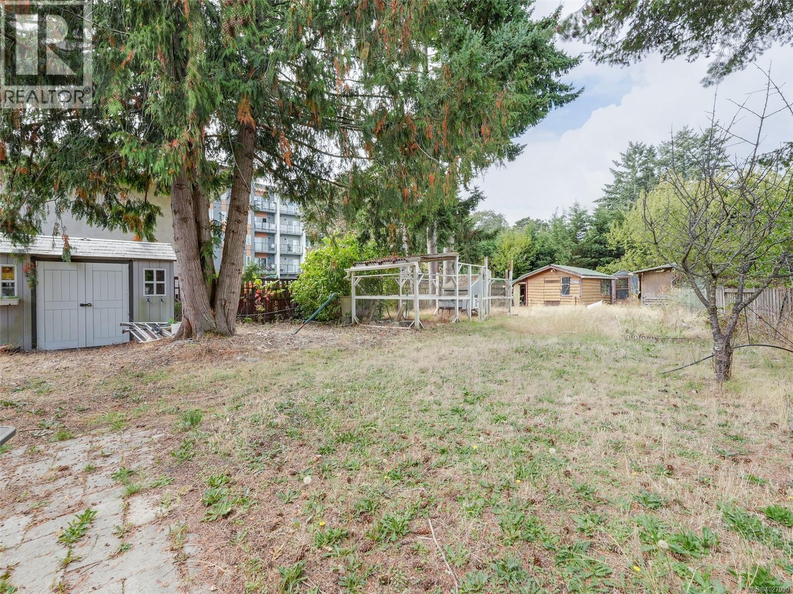 2818 Carlow Rd - 18