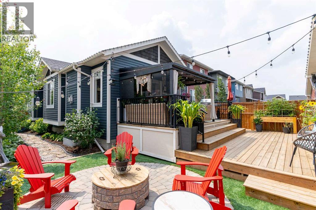 6 Emberside Hollow, Cochrane