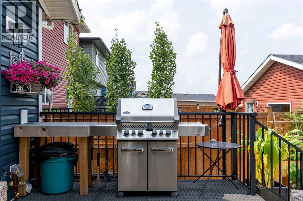 6 Emberside Hollow, Cochrane