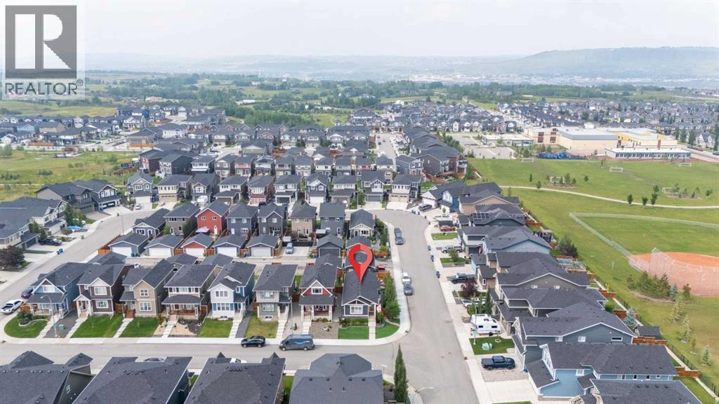 6 Emberside Hollow, Cochrane