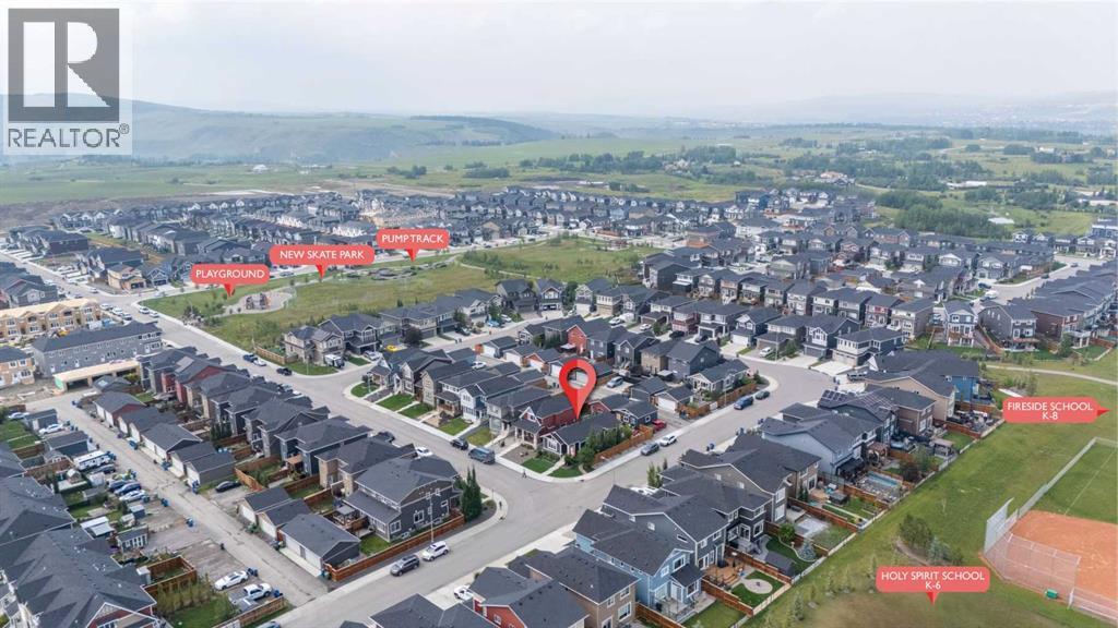 6 Emberside Hollow, Cochrane