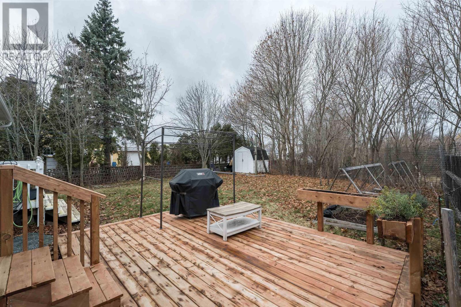 Property 33 of 39 of 411 Robie Street