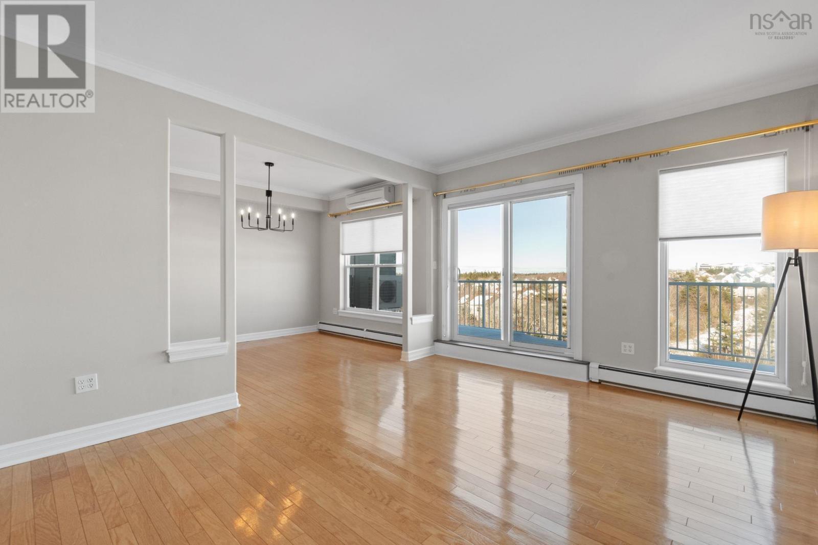 Property 9 of 35 of 503 429 Parkland Drive