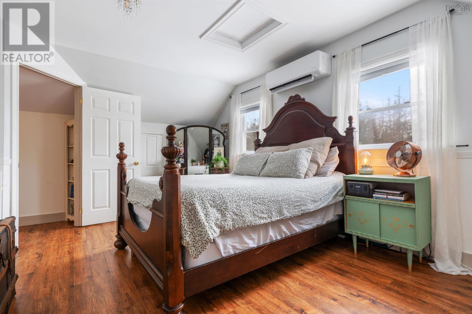 Property 25 of 38 of 372 Lays Lake Road