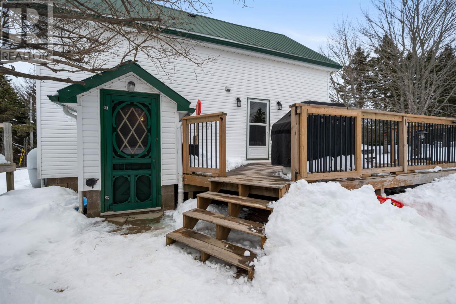 Property 36 of 38 of 372 Lays Lake Road