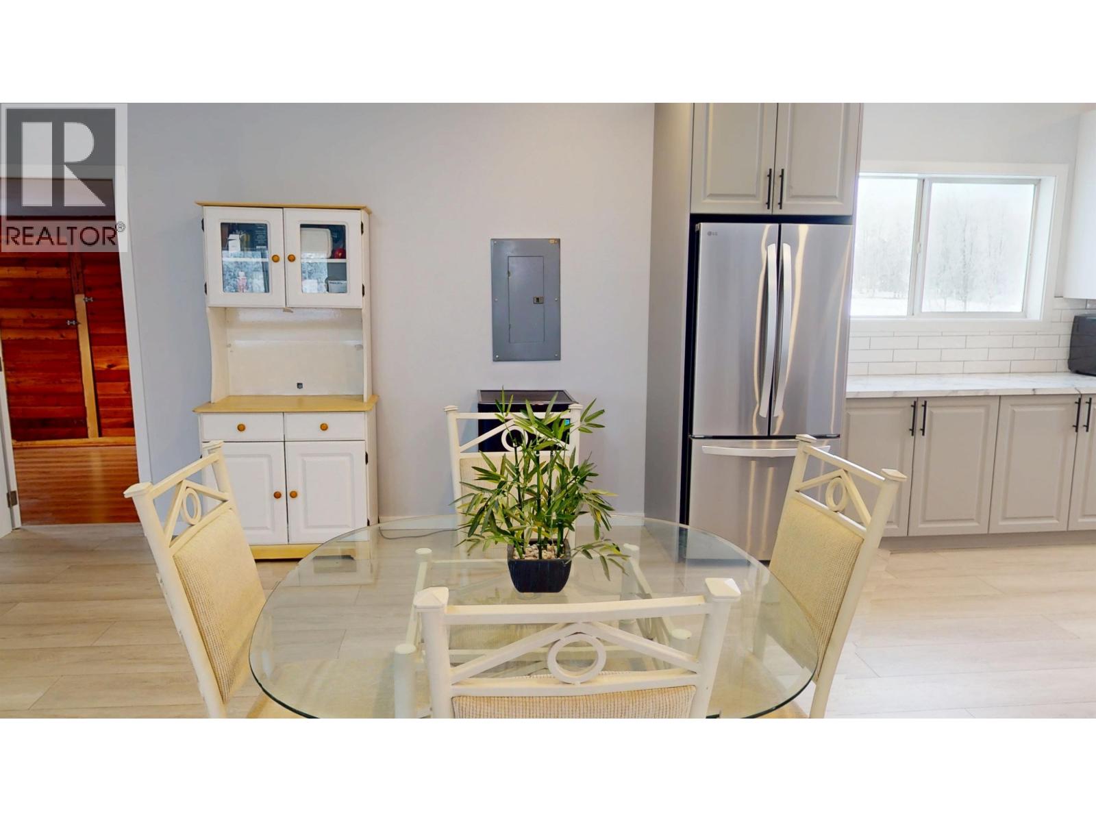 2107 RAWLINGS ROAD, Quesnel