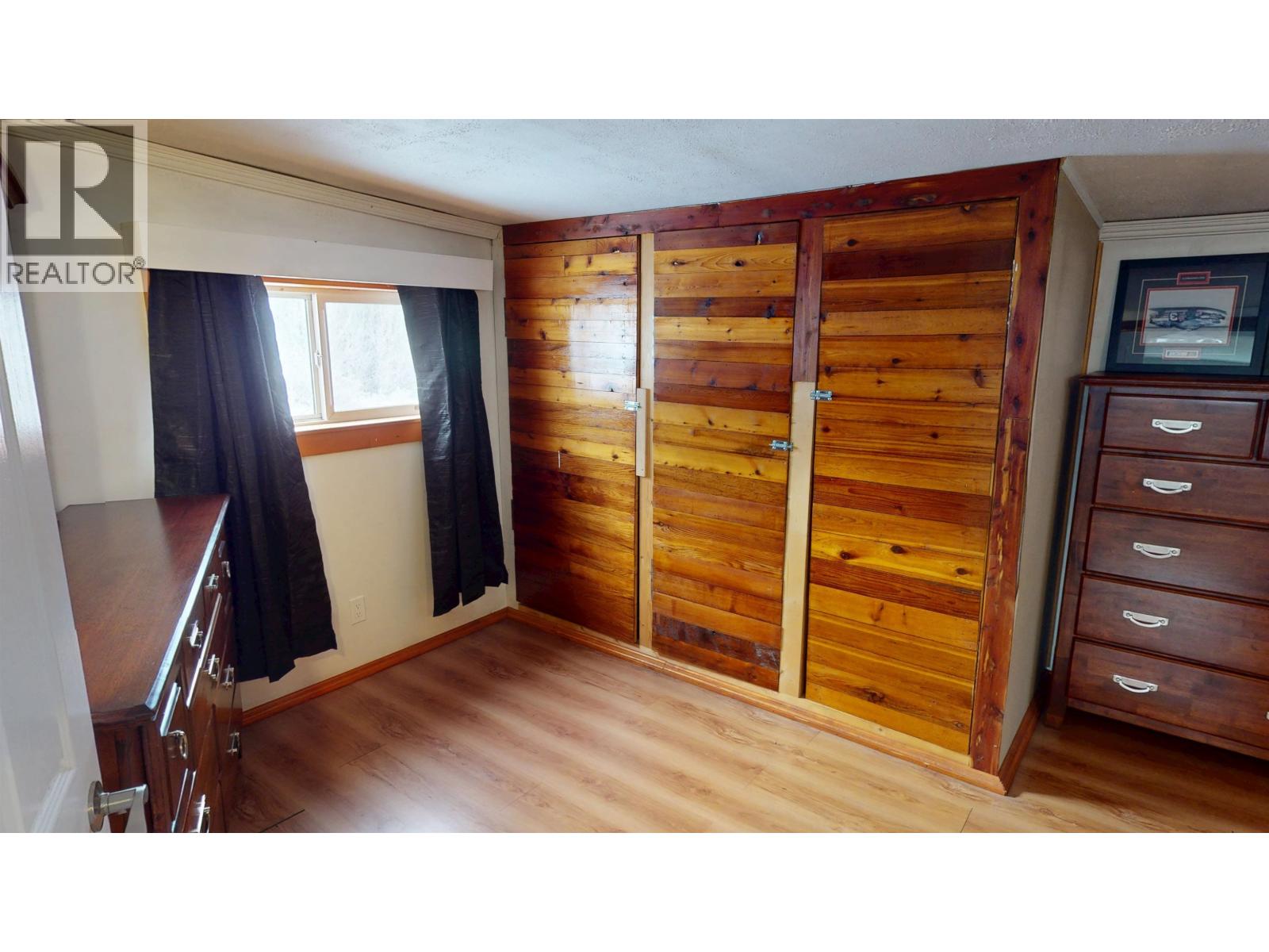 2107 RAWLINGS ROAD, Quesnel