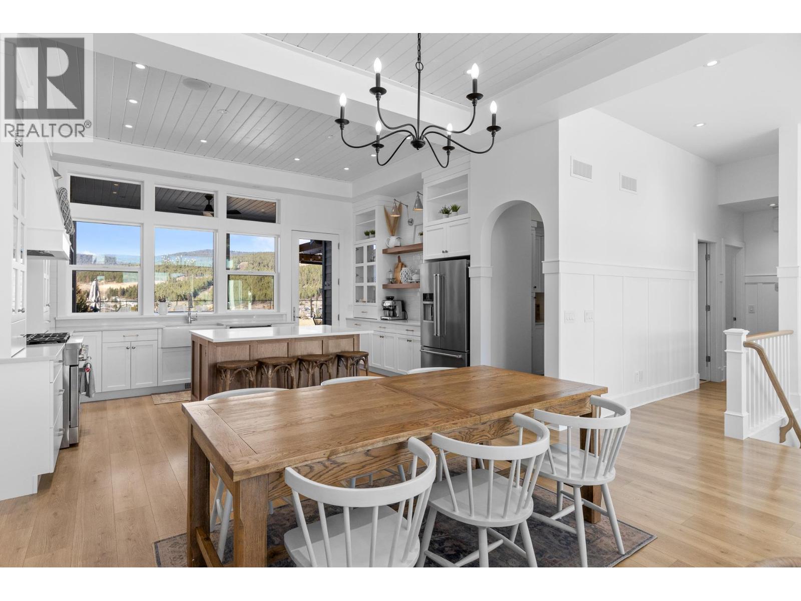  3035 Shaleview Drive, West Kelowna