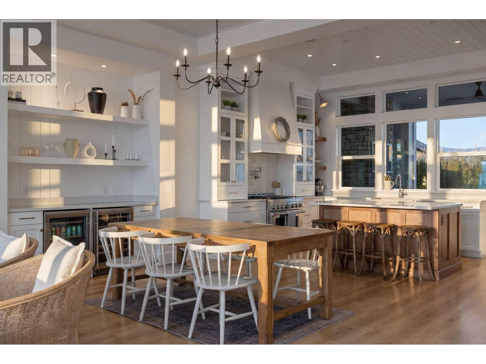  3035 Shaleview Drive, West Kelowna