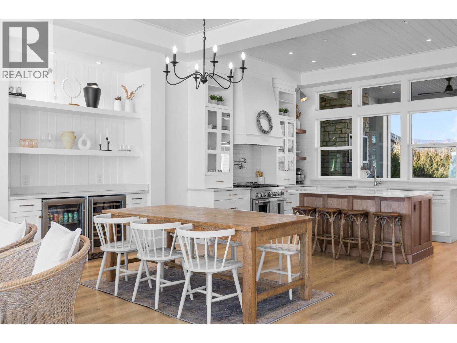  3035 Shaleview Drive, West Kelowna