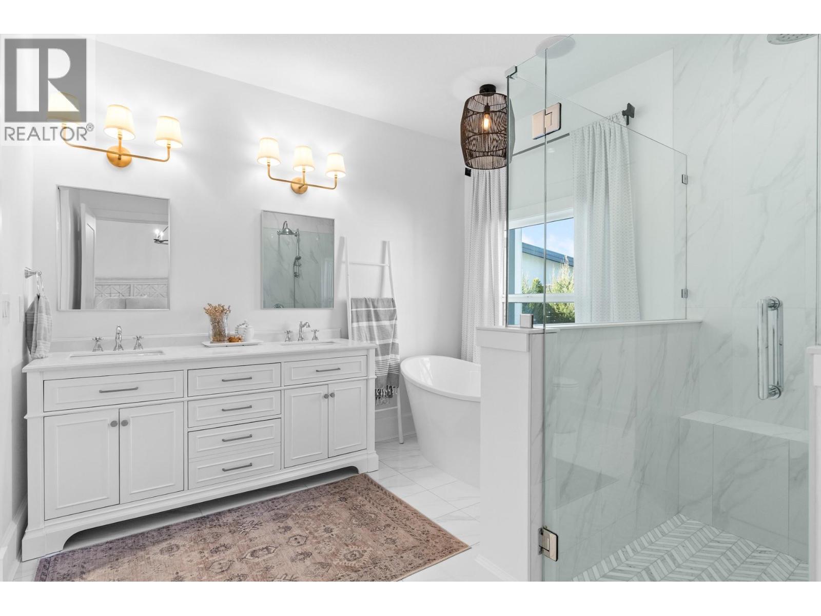  3035 Shaleview Drive, West Kelowna