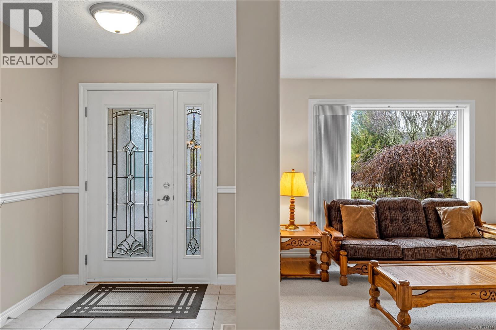 117 Denman Dr - 6