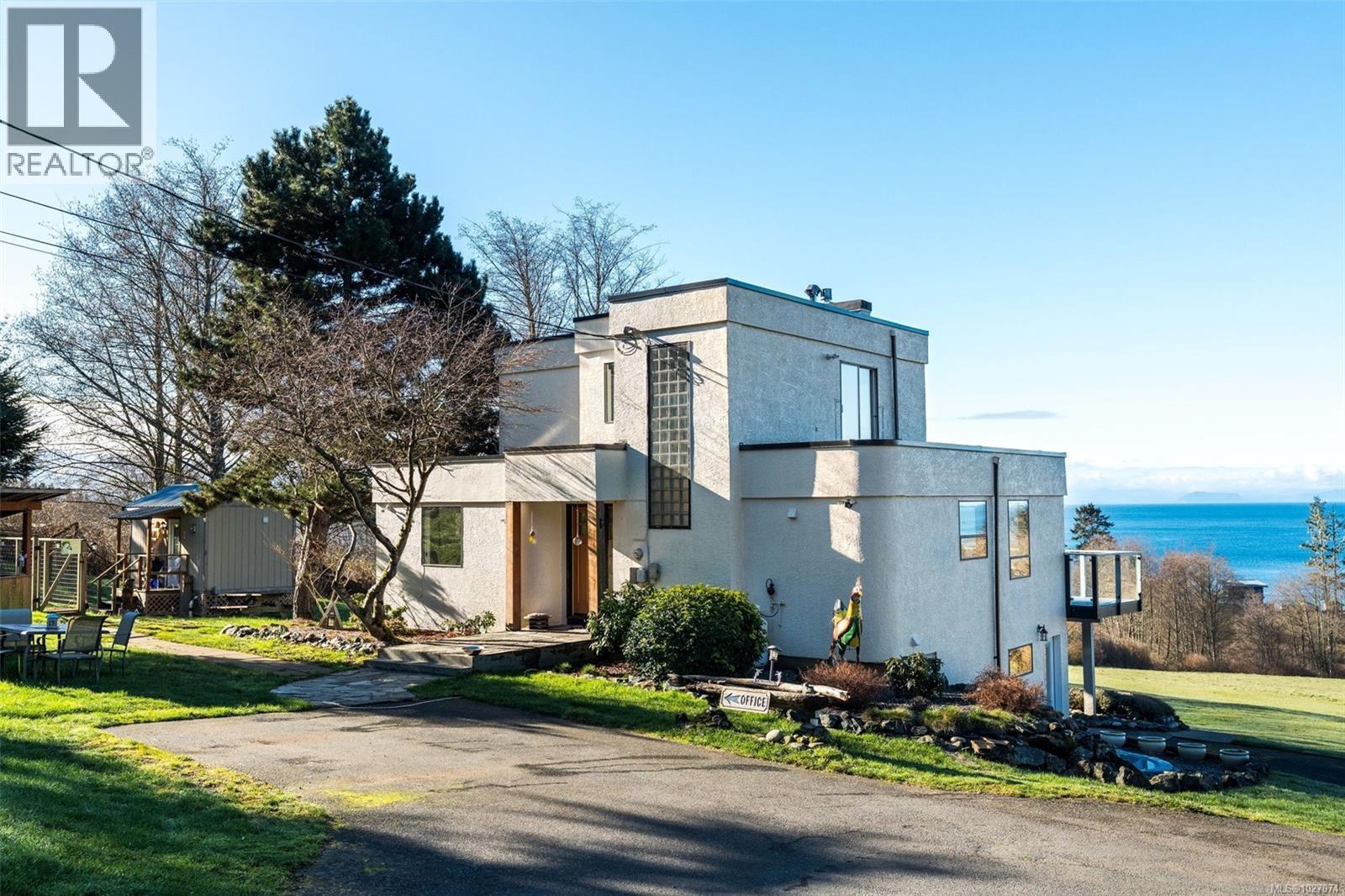 4537 Otter Point Rd, Sooke