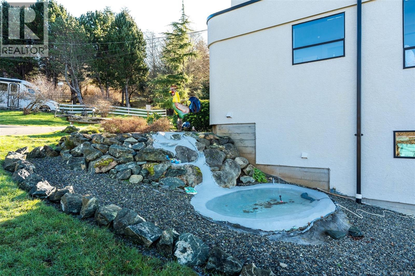 4537 Otter Point Rd, Sooke