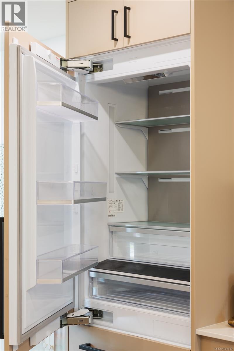 2 909 Redfern Road, Victoria