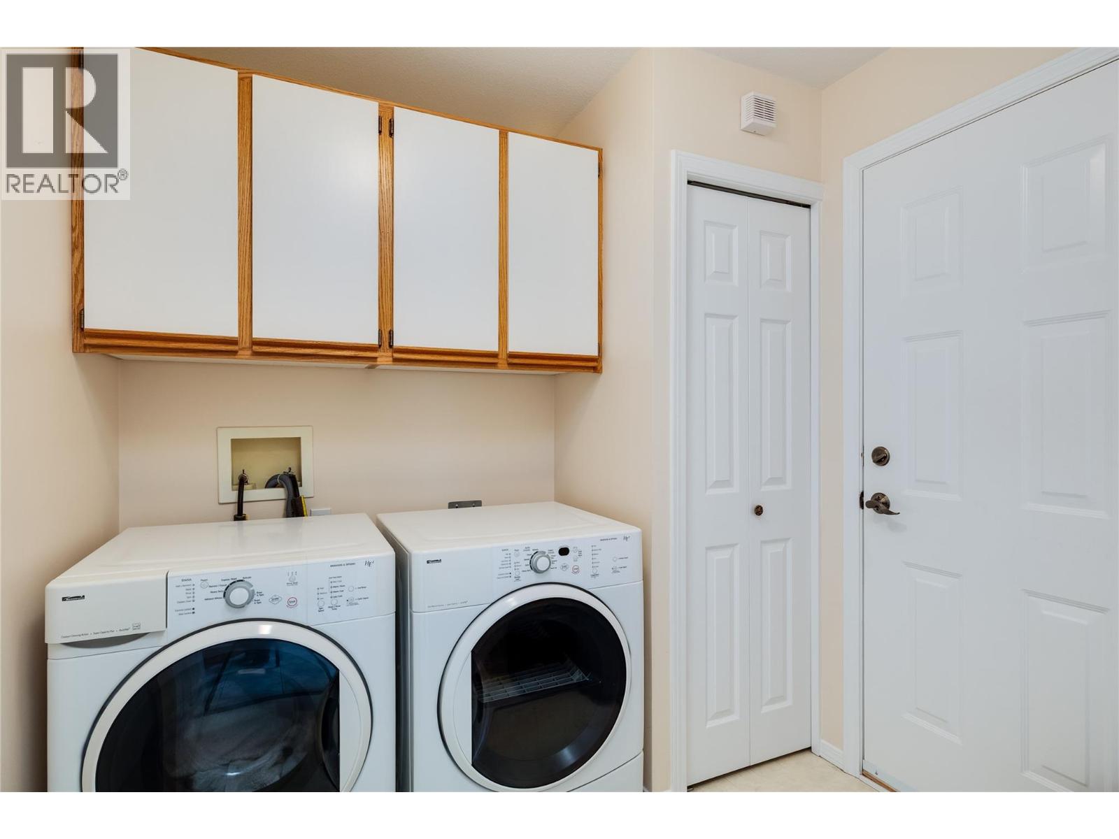  438 Parfitt Court, Kelowna