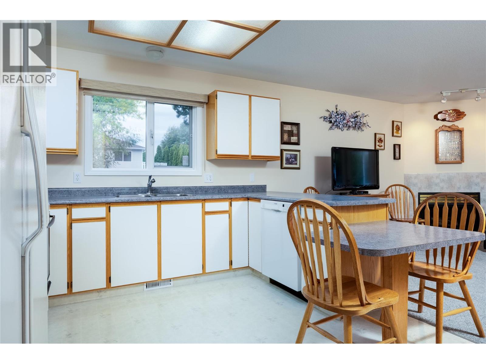  438 Parfitt Court, Kelowna