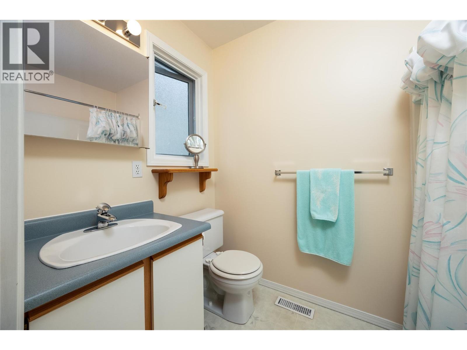  438 Parfitt Court, Kelowna