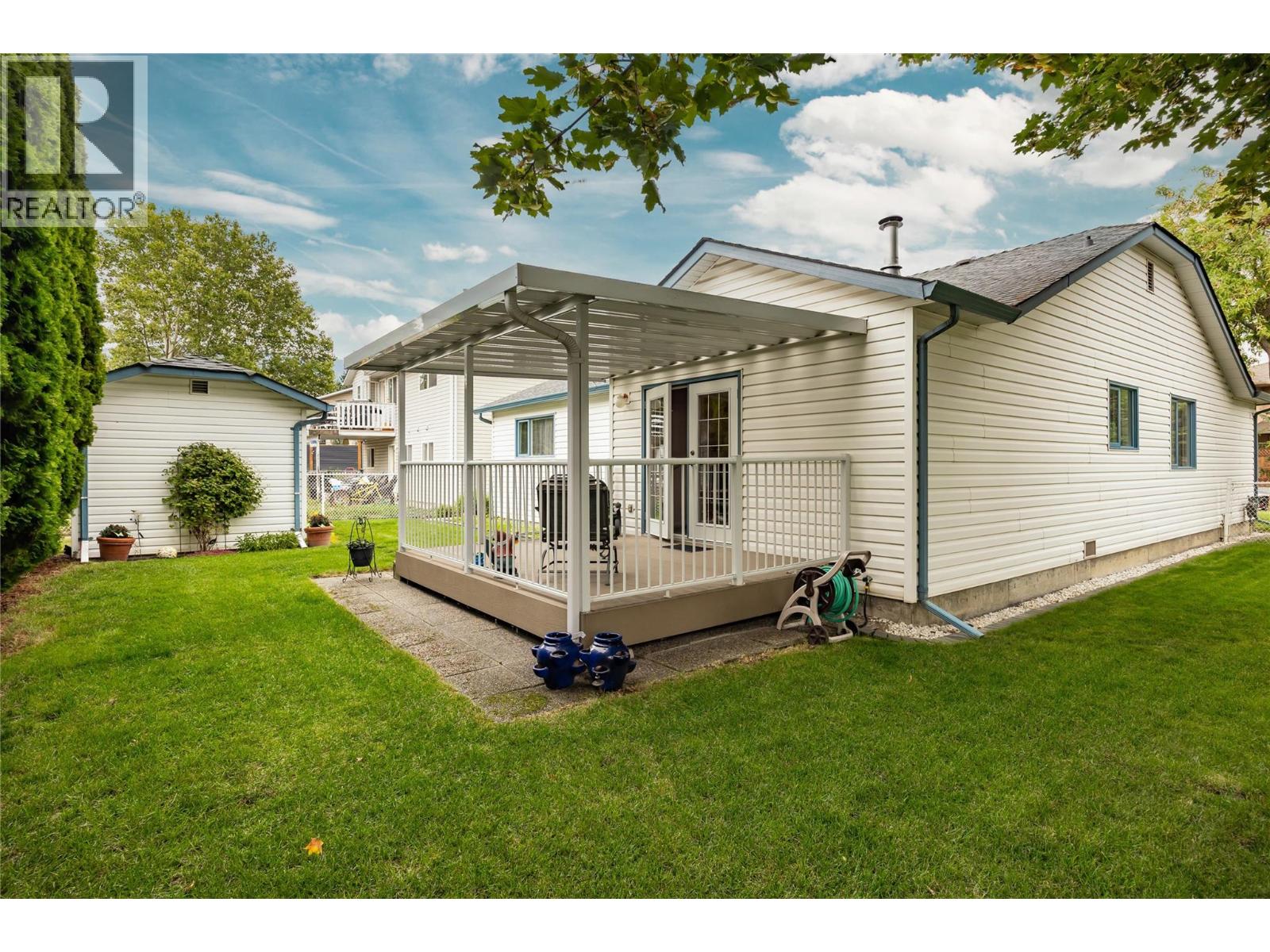  438 Parfitt Court, Kelowna