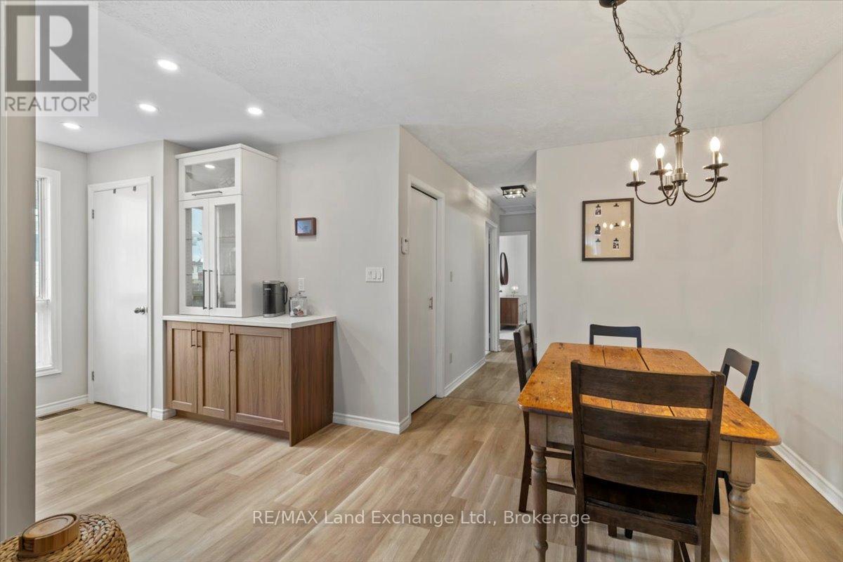 283 BRICKER STREET - 6